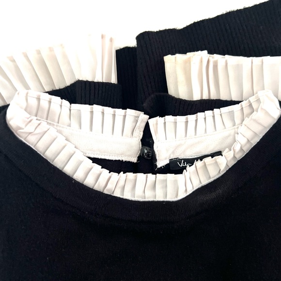 VILA MILANO SWEATER with White Trim Size Medium - Picture 8 of 8